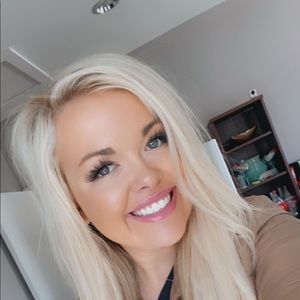 Meet your Posher, Courtney